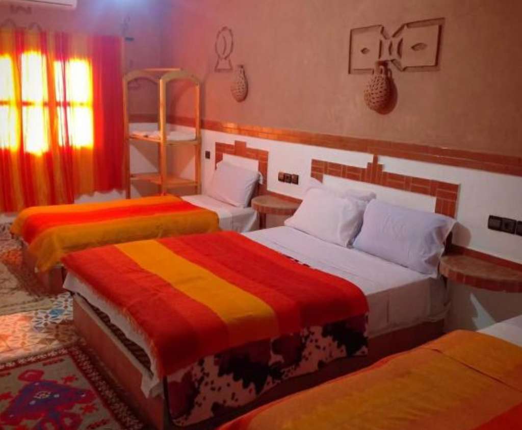 🏜️ Desierto de Merzouga "LUXURY": (Excursión de 3 días 2 noches ) Precio total 99€ por persona 🔒Reserva tu plaza con una señal de 24€ y paga el resto el día de la excursión