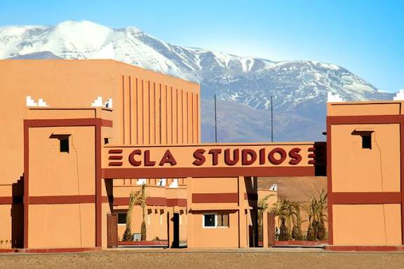 Pack Desierto de Merzouga – 5 Días / 4 Noches Todo Incluido (Pensión Completa): Precio total 549€ por persona 🔒Reserva tu plaza con una señal de 150€ y paga el resto el día de la excursión