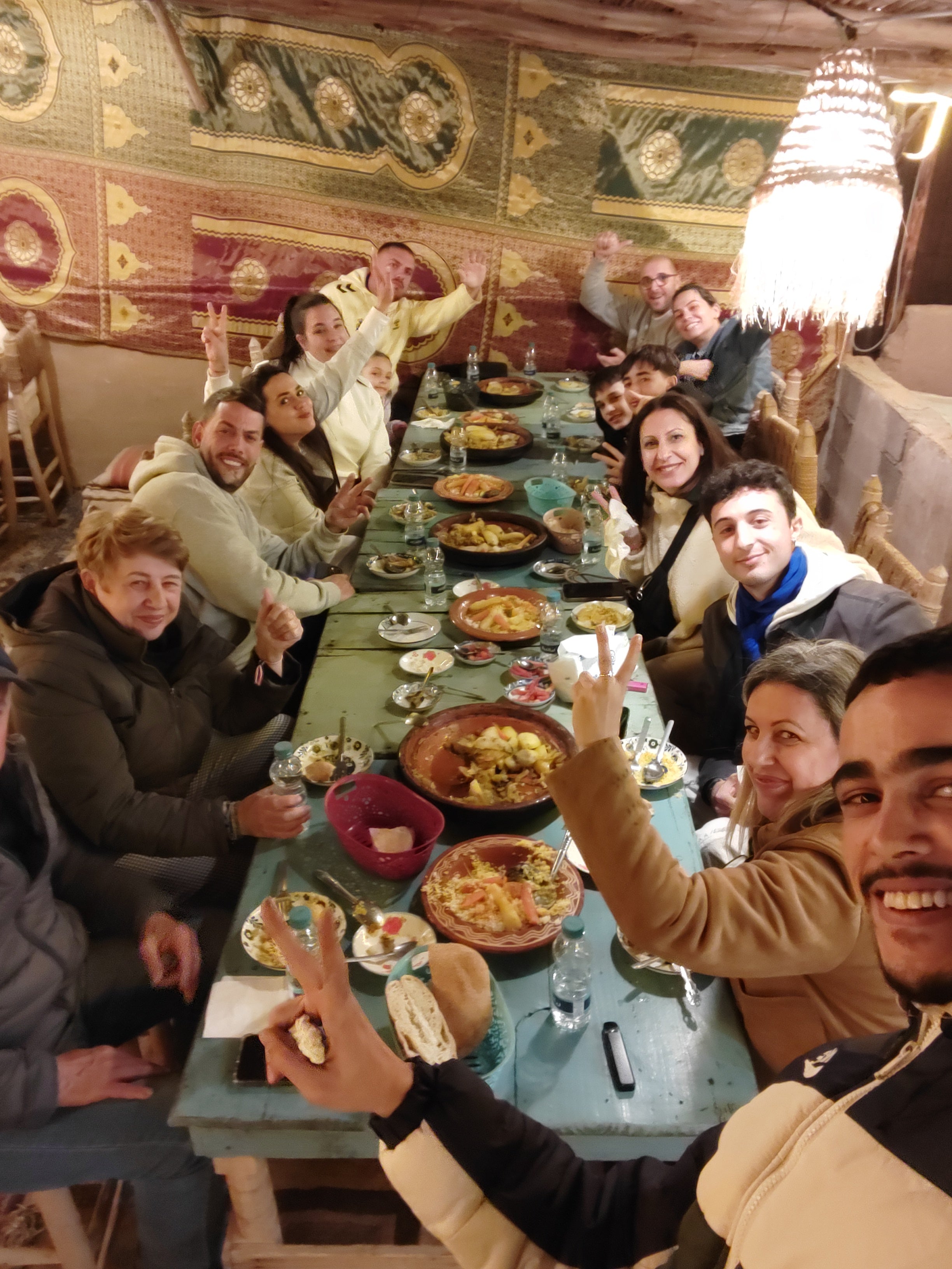 Pack 3 excursiones ( Valle de ourika, Cascadas de Ouzoud, Cena en Agafay con quads y camellos ) precio total para 2 personas 208€