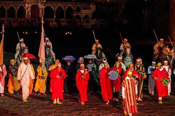 Cena y espectáculo de fantasía en Chez Ali (Show de caballos pólvora y folklore... ) Precio 55€ 🔒Reserva tu plaza con una señal de 10€ y paga el resto el día de la excursión